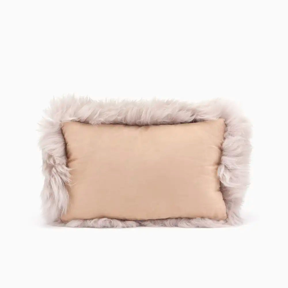 Kussen van merinowol taupe 43x28 1