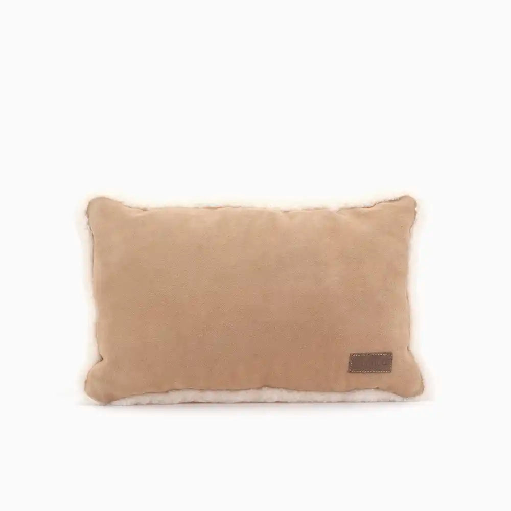 Kussen van merinowol curley wool ecru 43x28 1