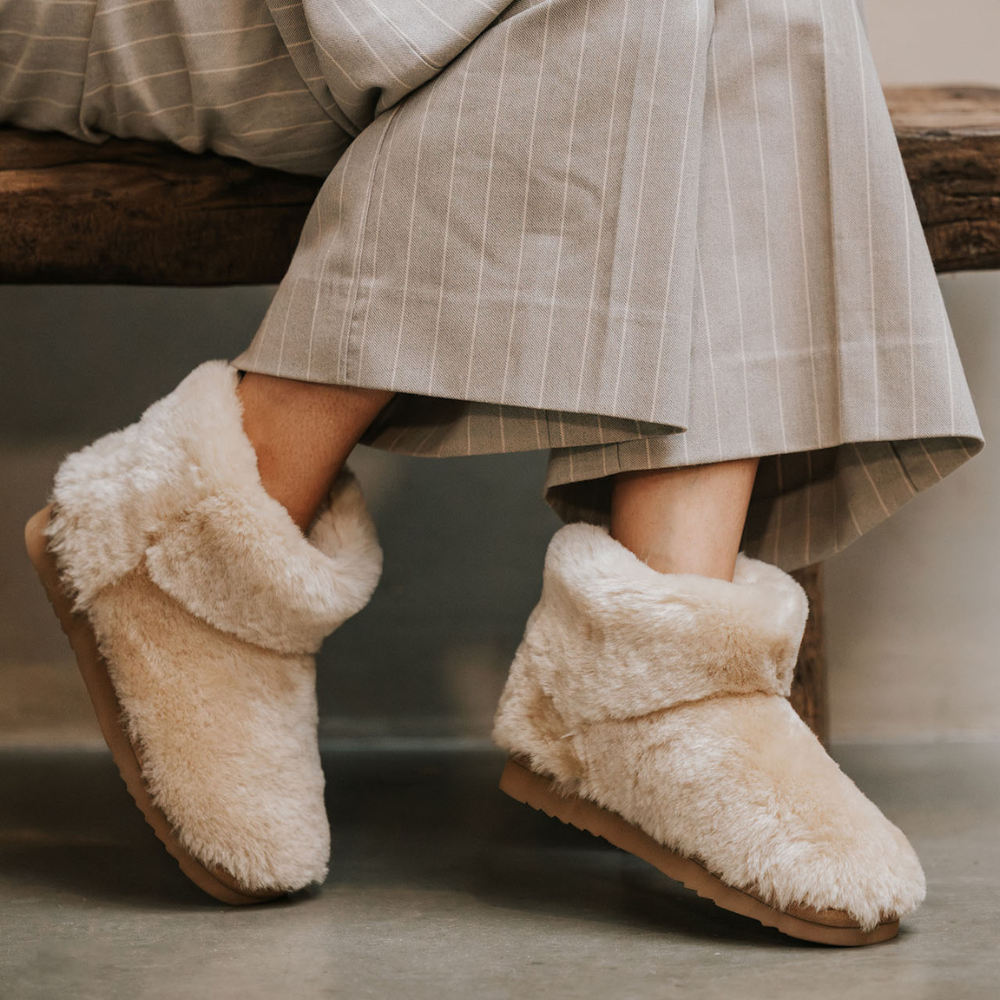 Wallaby Damen Boot Wool Camel 1