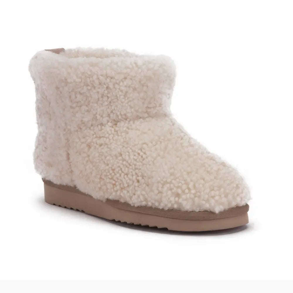 Wallaby Damen Boot Curly Wool Ecru 1