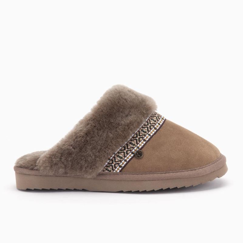 Flurry Women Suede Tape Mud
